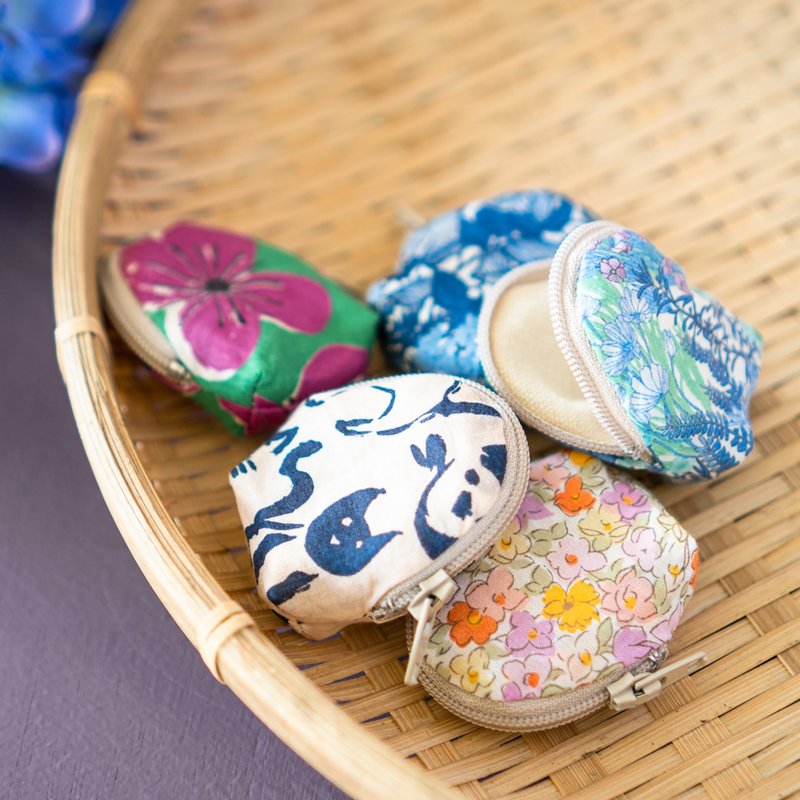 生活之日 | 猫咪花布.小鸟蛋零钱包.迷你.戒指包.鹌鹑蛋造型 - 零钱包 - 棉．麻 蓝色