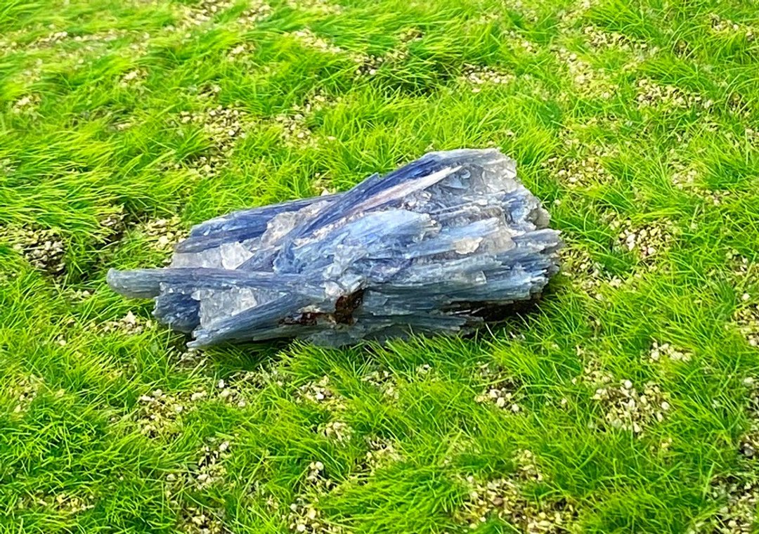 手串充电站-天然原矿蓝晶石共生白水晶及石榴石 养水晶 消磁手链 - 其他 - 水晶 多色