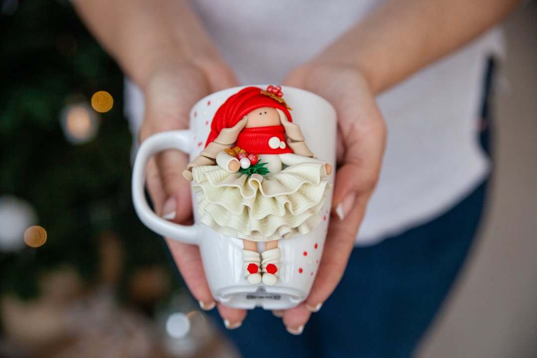 Polymer clay doll on white ceramic mug / The girl on the mug . Christmas gift - 花瓶/陶器 - 瓷 红色