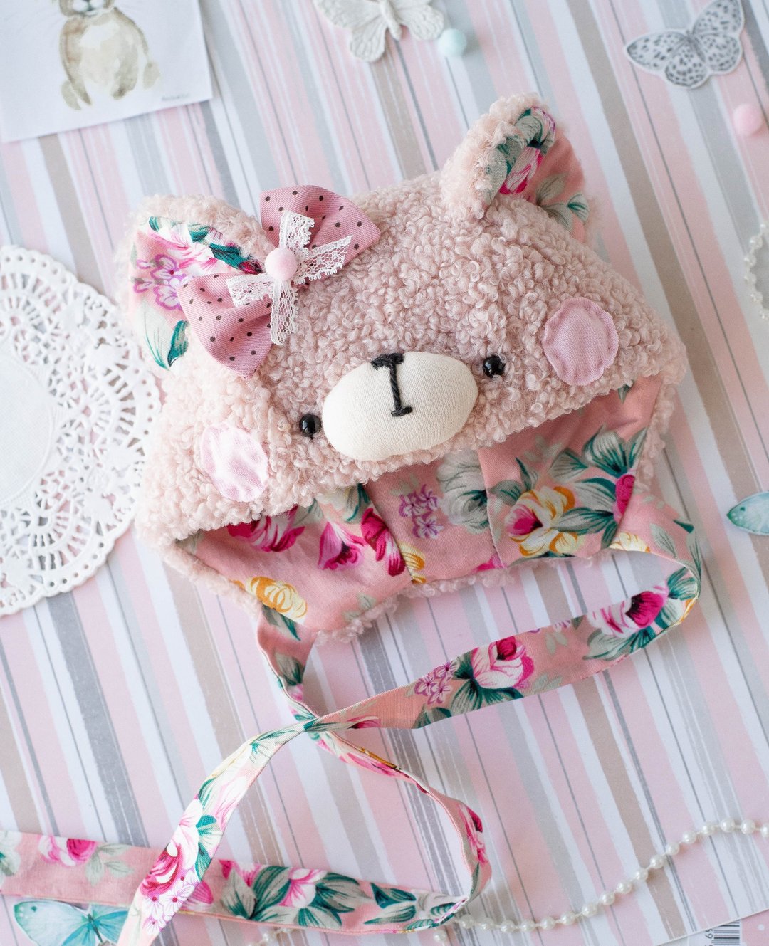 Hat for dolls Blythe with ties Faux Fur Bear Hat kawaii bear face - 玩偶/公仔 - 羊毛 粉红色