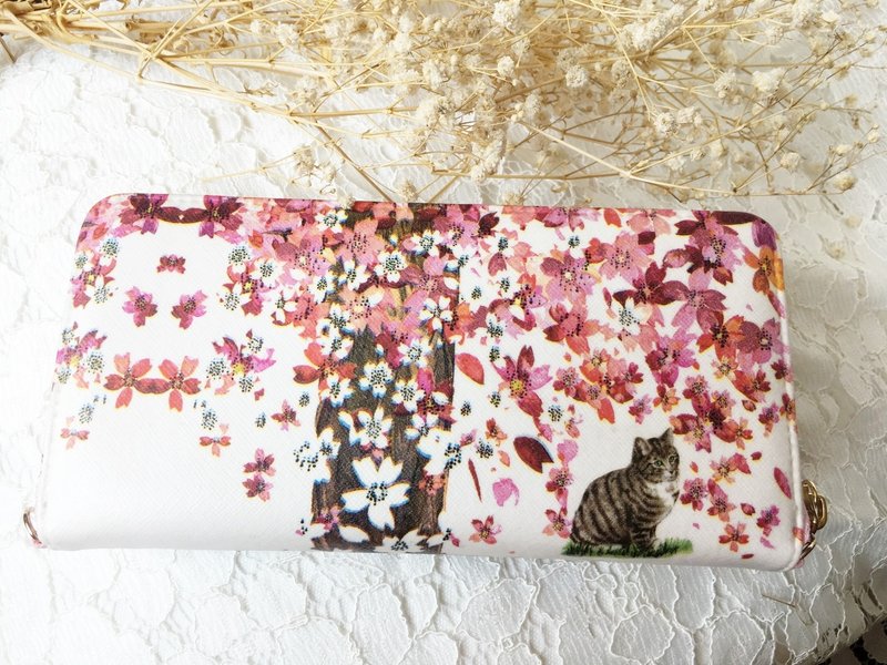 手作好礼 ‘双夹层长夹’樱花树下的猫皮夹/情人节 交换礼物 新年 - 皮夹/钱包 - 真皮 