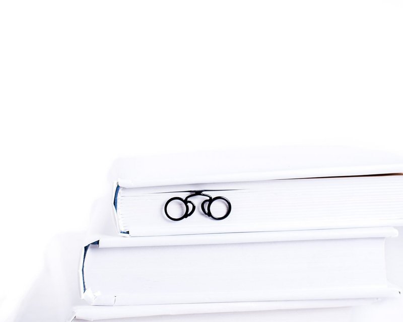 Metal Book Bookmark Pince-nez // Eyeglasses // Stylish gift // Free shipping // - 书签 - 其他金属 黑色