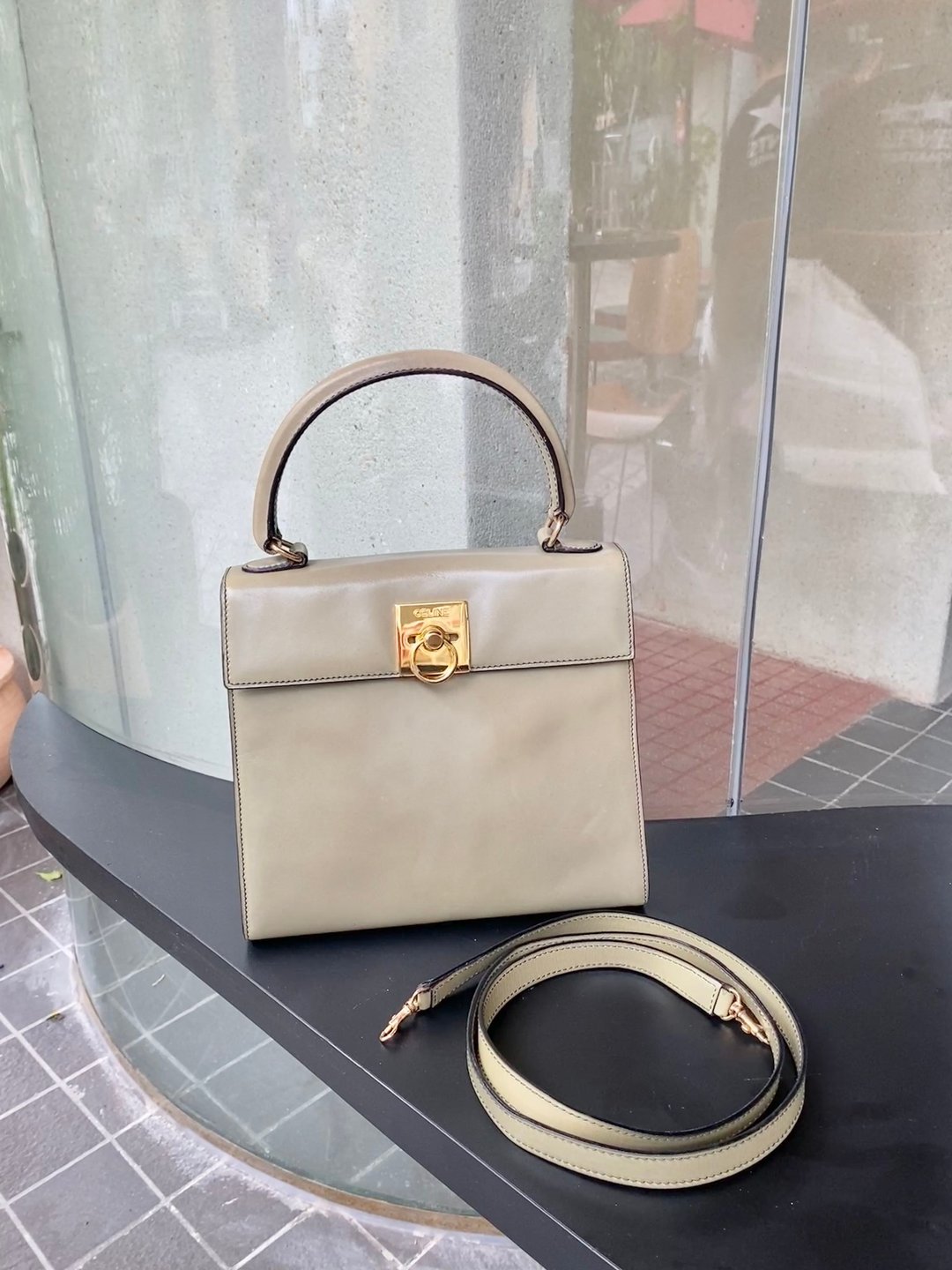 复古 CELINE 米色皮革 Kelly Gancini 金扣 两用手提包 - 手提包/手提袋 - 真皮 卡其色