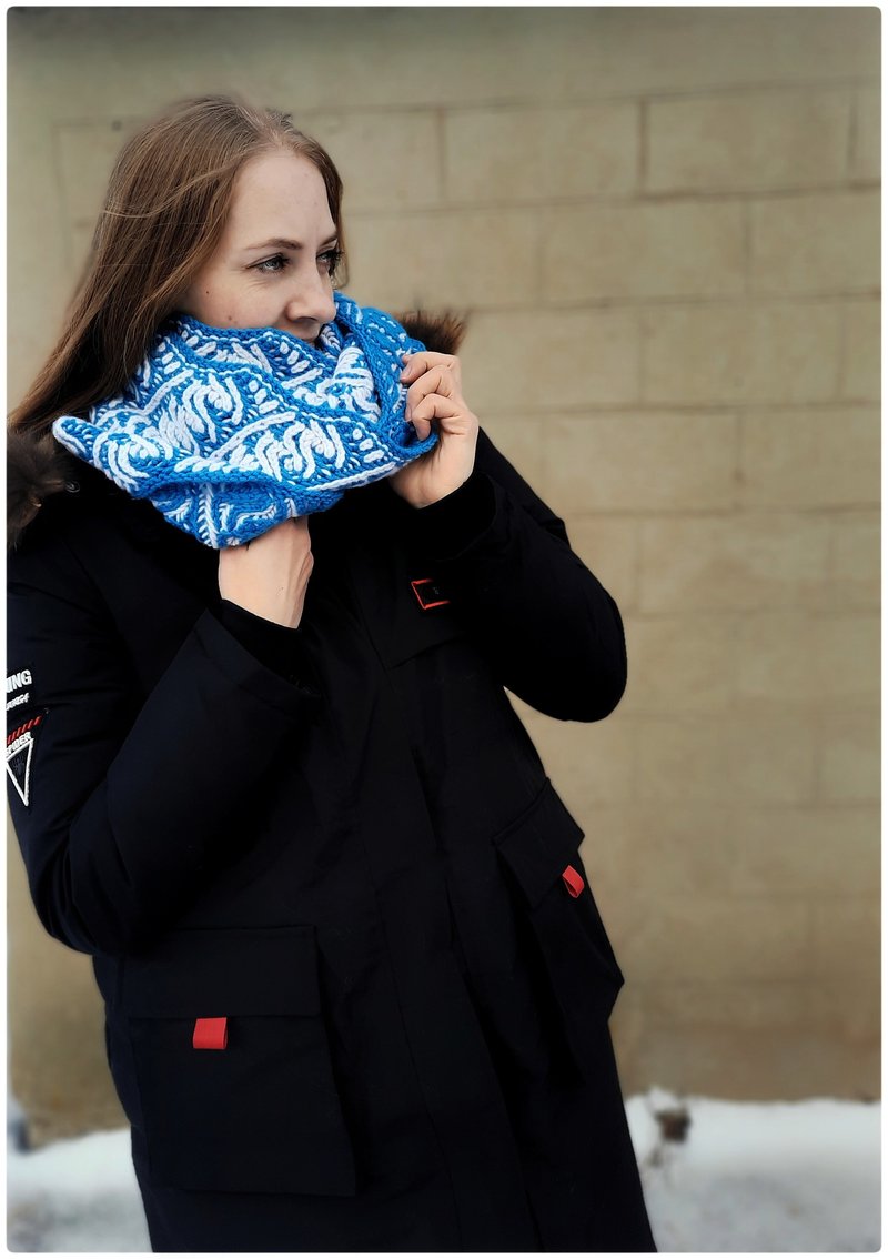 Alpaca wool infinity scarf for women , handmade gift , warm gift , knitted scarf - 丝巾 - 羊毛 多色