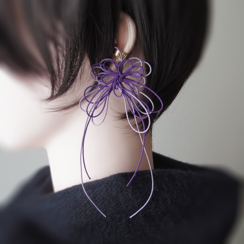 单边耳扣：ほとり、忧 - 耳环/耳夹 - 聚酯纤维 紫色