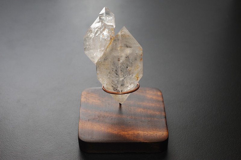 闪灵钻(水沙) /矿石/水晶/灵修/开运/招财/破煞/防小人 - 摆饰 - 水晶 