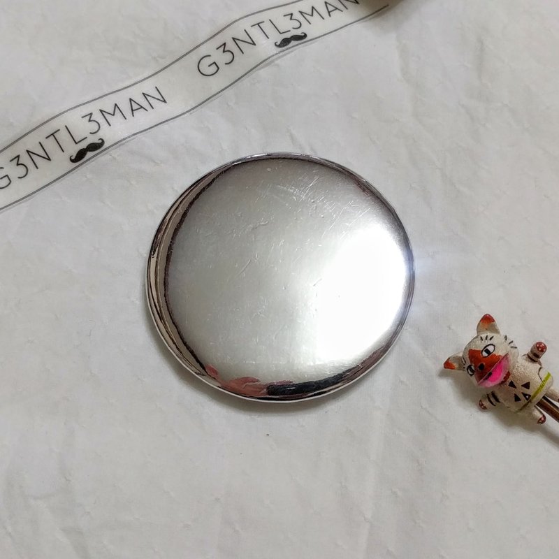 G3NTL3MAN 时尚胸章 丙申零壹 简约个性特殊质感款 - 胸针 - 纸 银色