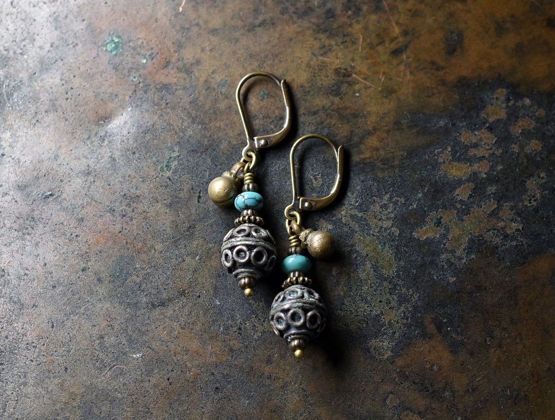 Afghan metal parts and Tibetan turquoise, small ethnic bell earrings - 耳环/耳夹 - 其他金属 灰色