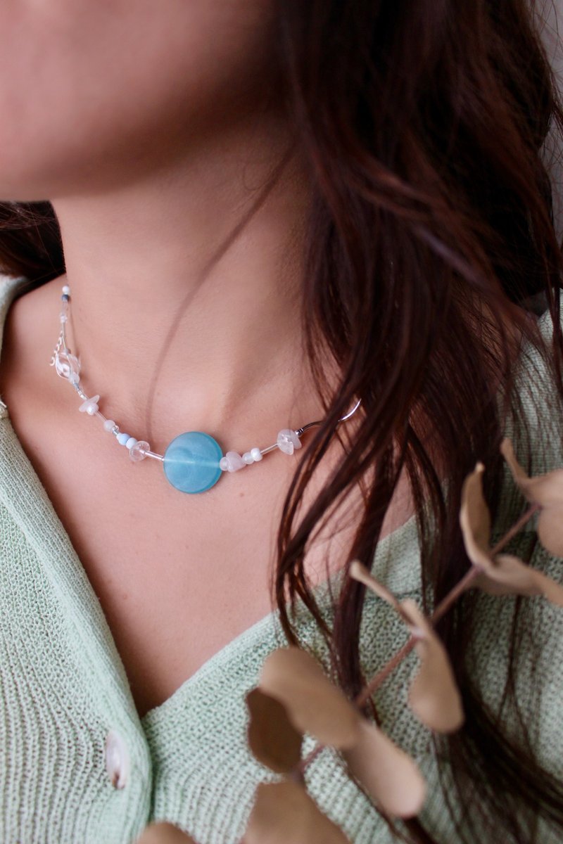 海隅・手工串珠项链・生日/毕业/情人节/圣诞交换礼物 - 项链 - 压克力 蓝色