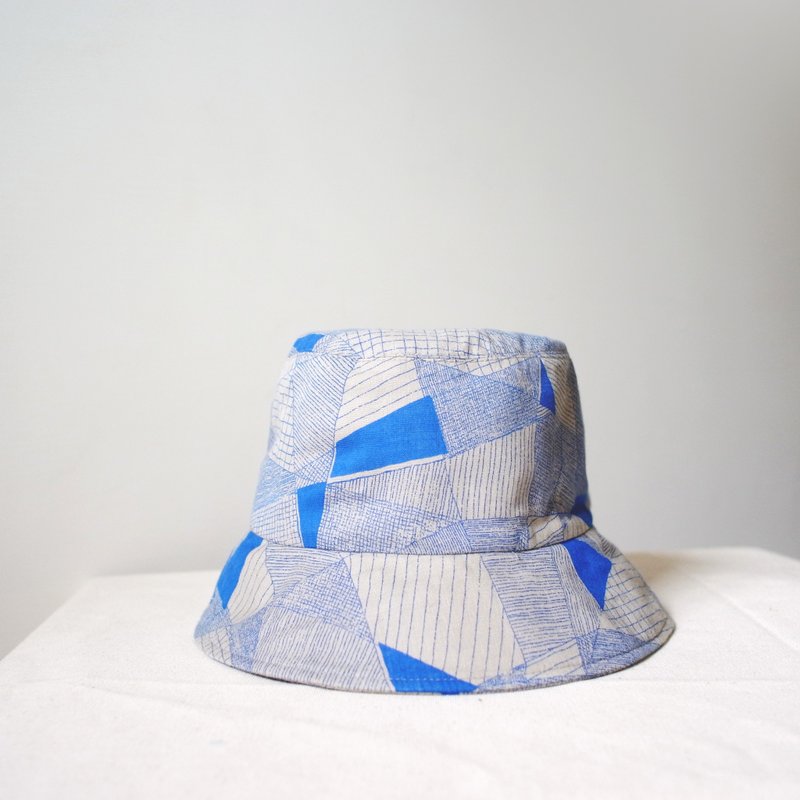 交错蓝 手工渔夫帽 - 帽子 - 棉．麻 蓝色
