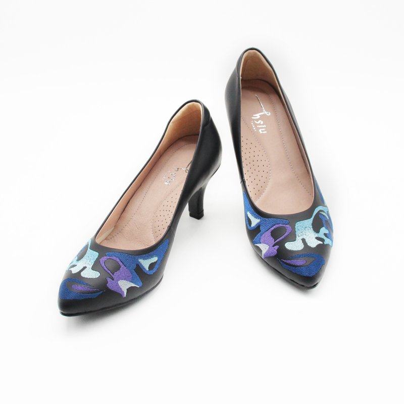 【波光粼粼】刺绣尖头跟鞋 (黑色) - 高跟鞋 - 真皮 黑色