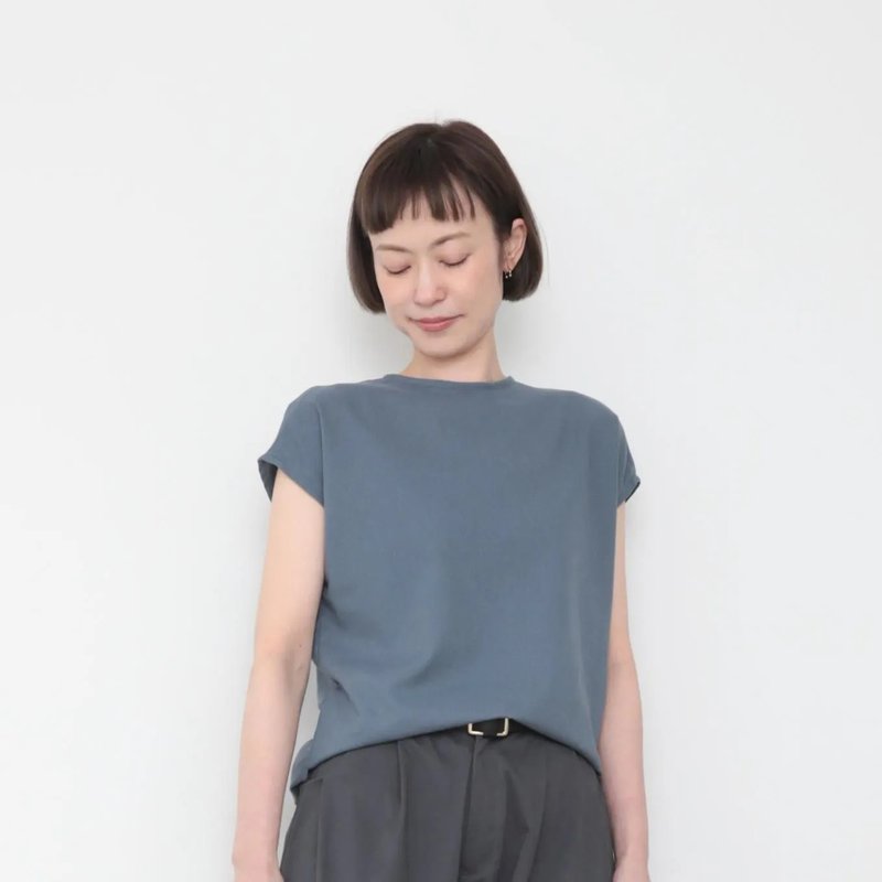 OMAKE.jp 后褶连袖上衣t.f.t.r.Tops 灰蓝 - 女装上衣 - 棉 蓝色