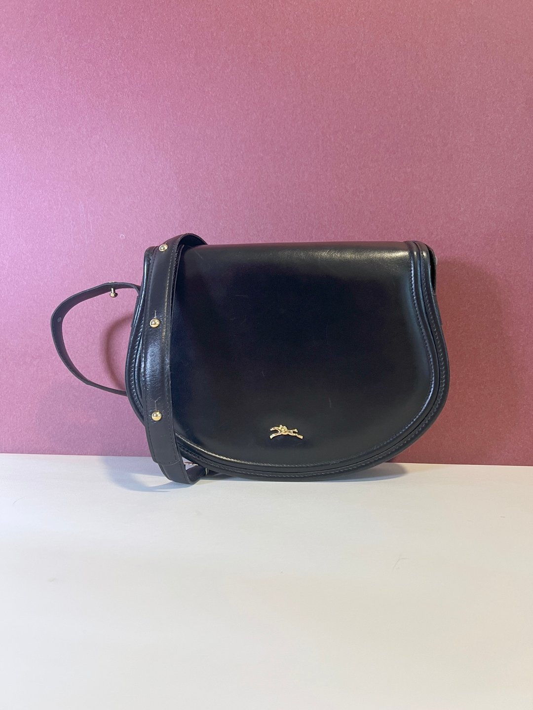Longchamp金属logo黑色皮革斜孭袋腋下包肩背袋 日本中古Vintage - 侧背包/斜挎包 - 真皮 黑色