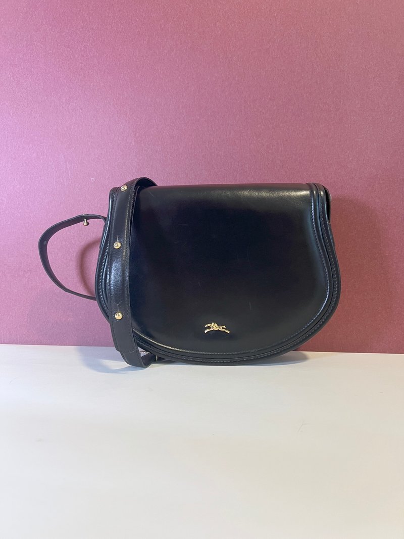 Longchamp金属logo黑色皮革斜孭袋腋下包肩背袋 日本中古Vintage - 侧背包/斜挎包 - 真皮 黑色
