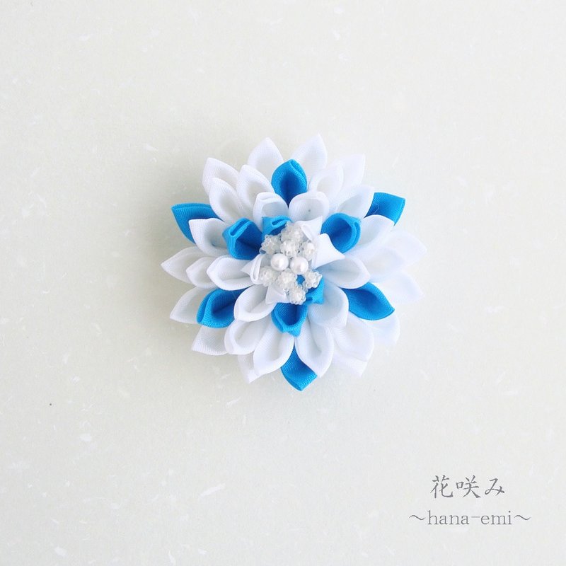 小大丽花胸针青色蓝旋钮作品 - 胸针 - 棉．麻 蓝色