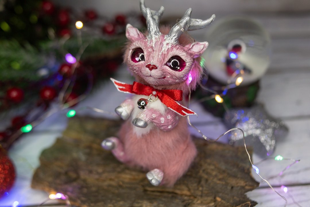 Xmas Deer Art Doll Miniature Doll OOAK - 玩偶/公仔 - 其他材质 粉红色