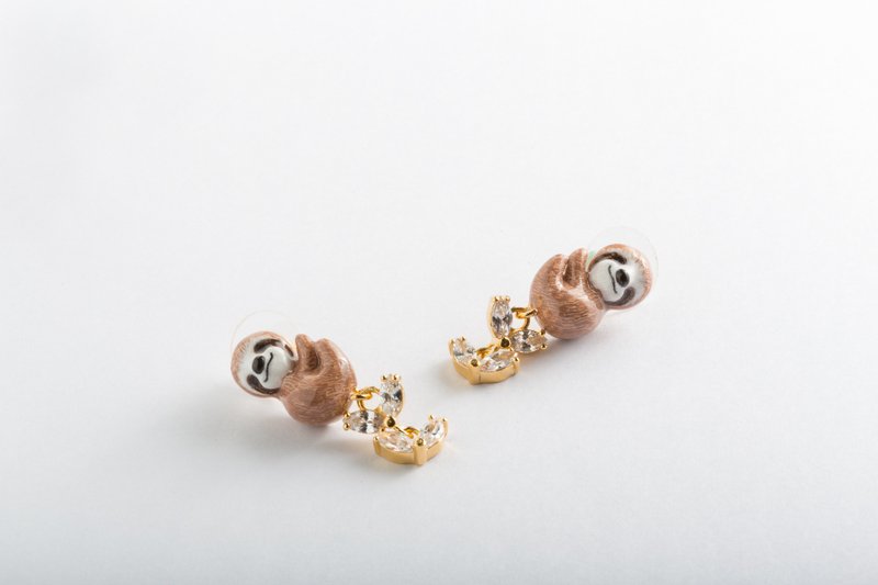 树懒白锆石耳环~925纯银耳针/耳夹 - 耳环/耳夹 - 珐琅 