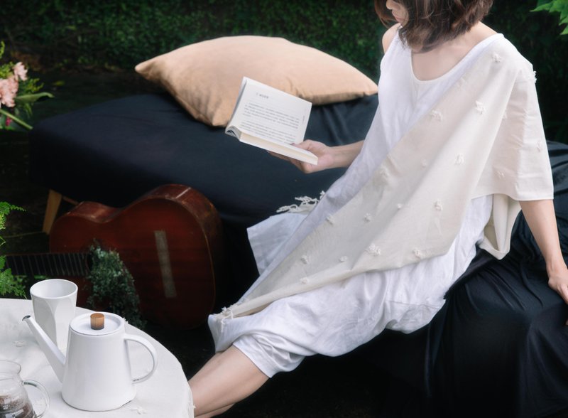 纯净无染#055 // 纯棉浮凸流苏多功能家饰巾•披肩 - 围巾/披肩 - 棉．麻 白色