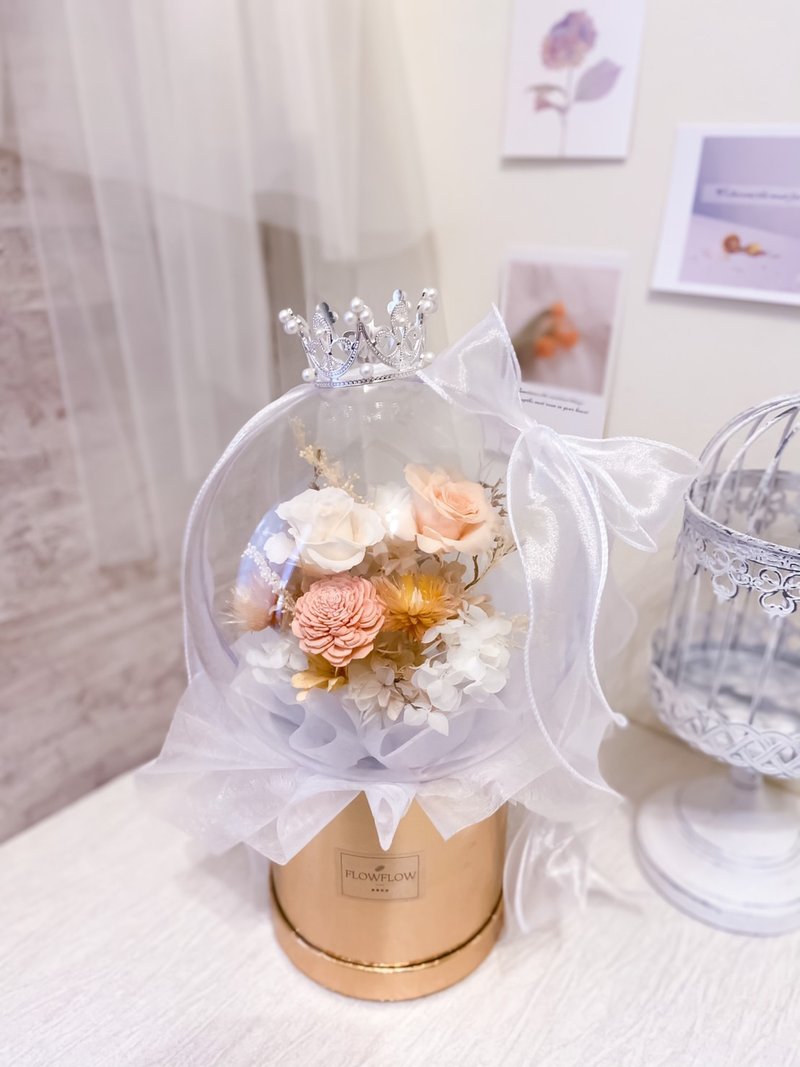 金色皇冠永生波波球抱抱桶 永生花 玫瑰 粉色 礼物 圣诞礼物 摆饰 - 干燥花/捧花 - 植物．花 粉红色