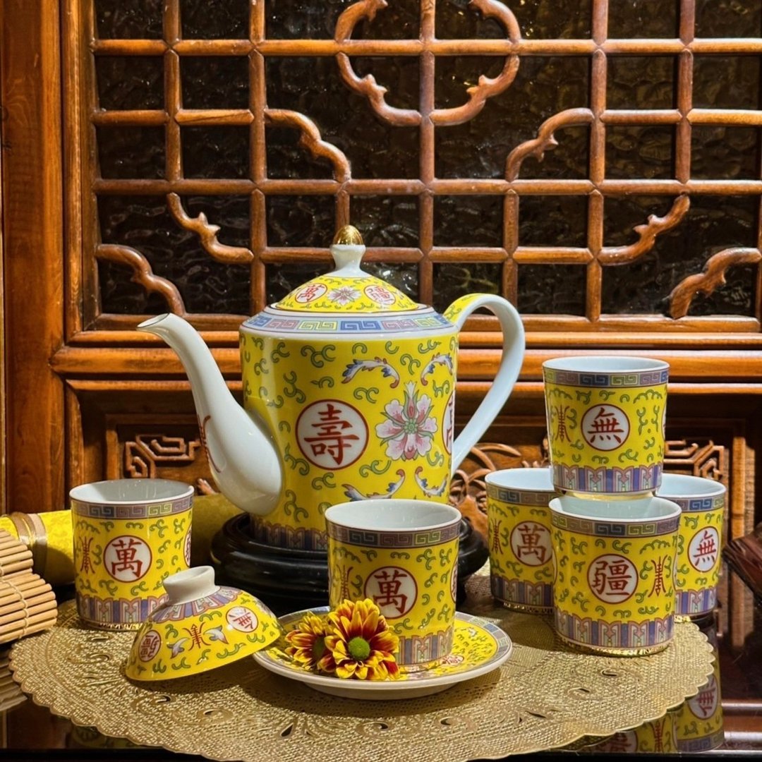 万寿无疆帝王壶茶具组/一壶10杯/壶1200cc杯150cc/年节送礼/皇帝 - 茶具/茶杯 - 瓷 黄色