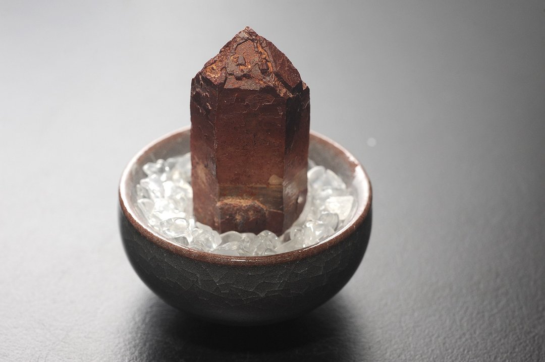 骨干红水晶单晶柱 矿石/水晶/灵修/开运/招财/破煞/防小人 - 摆饰 - 水晶 