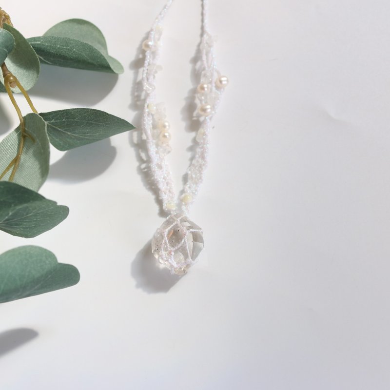 天然石白水晶赫基蒙编织蜡线项链 - 项链 - 水晶 白色