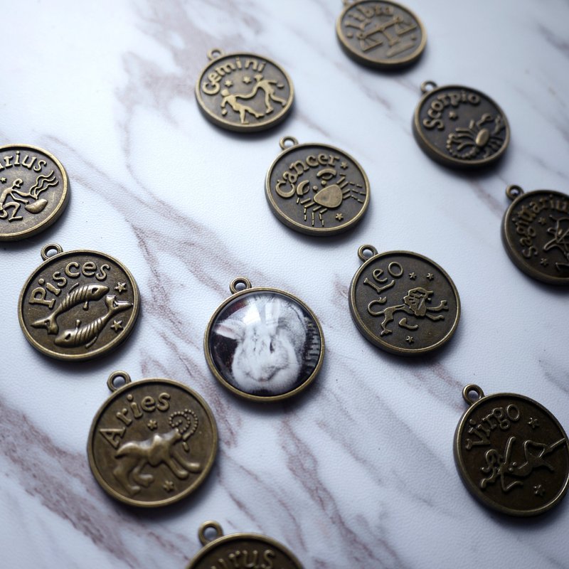 【玻璃宝石】十二星座-定制化钥匙圈 / 25mm / 单面照片【Cherry Pdding】 - 锁骨链 - 其他金属 