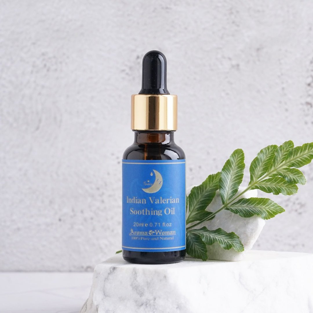 痊愈草舒眠安神精油20ml-草本香气-有助睡前放松 - 身体护肤/按摩油 - 精油 蓝色