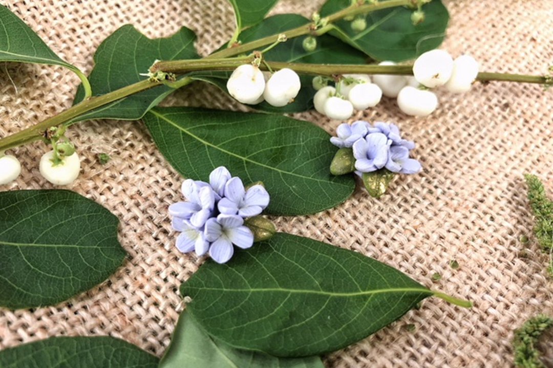 紫阳花 绣球花 花卉 浪漫 耳钉 耳环  经典浅紫绿色 - 耳环/耳夹 - 陶 紫色