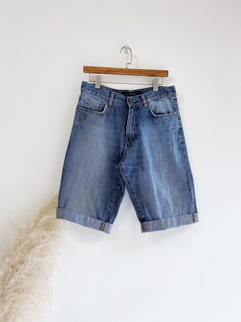 CK / W30 经典蓝刷色素面 男丹宁牛仔短裤 古着自改vintage pants - 男士短裤 - 棉 蓝色