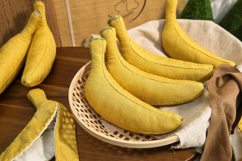香蕉Banana 手作 猫玩具 吊饰 家饰品 儿童玩具 蔬果 - 玩具 - 其他材质 多色