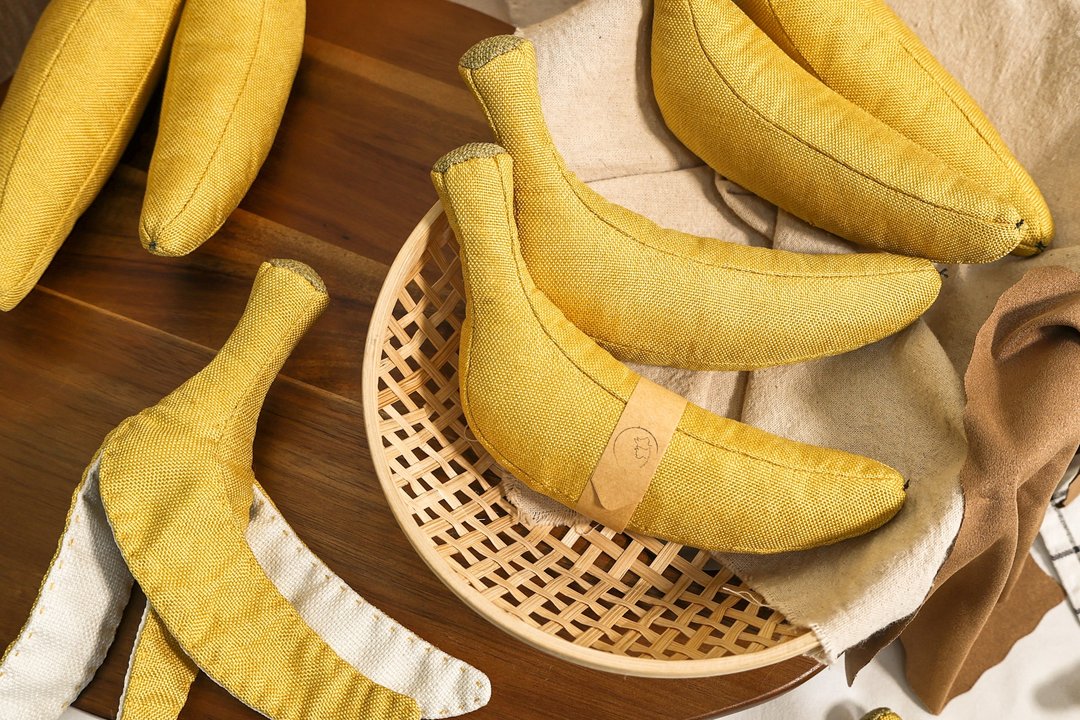 纯手缝 香蕉 Banana / 吊饰 / 手作布偶 / 居家摆饰 / 礼物 - 玩具 - 其他材质 多色