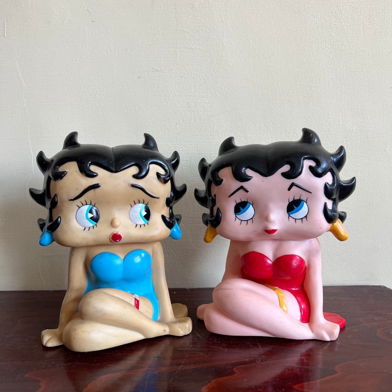 绝版Betty贝蒂公仔存钱筒 - 储蓄罐 - 塑料 多色