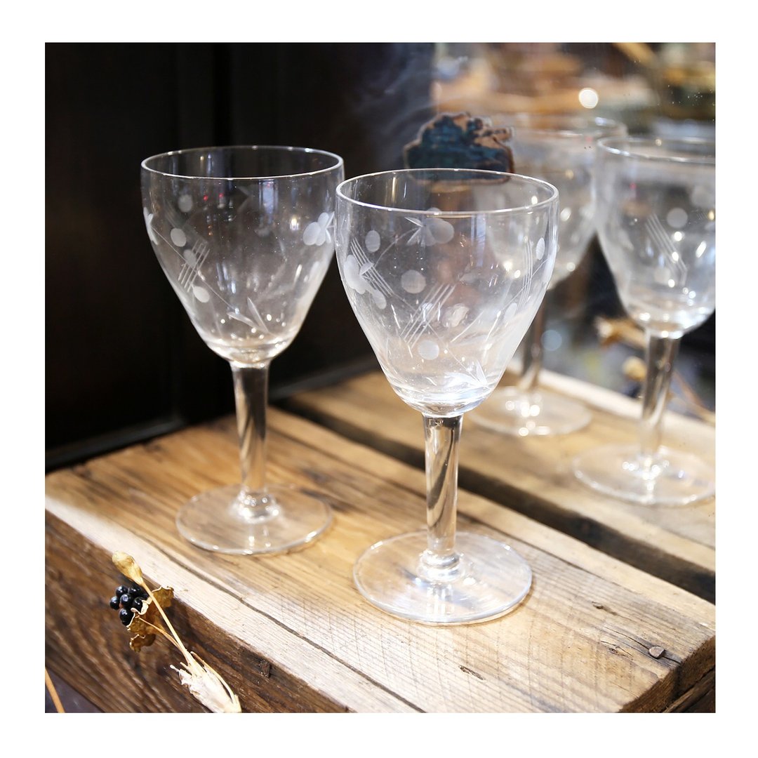 法国老件。早期手工高脚杯.酒杯。水杯.手工切割玻璃。两入一组售 - 酒杯/酒器 - 玻璃 