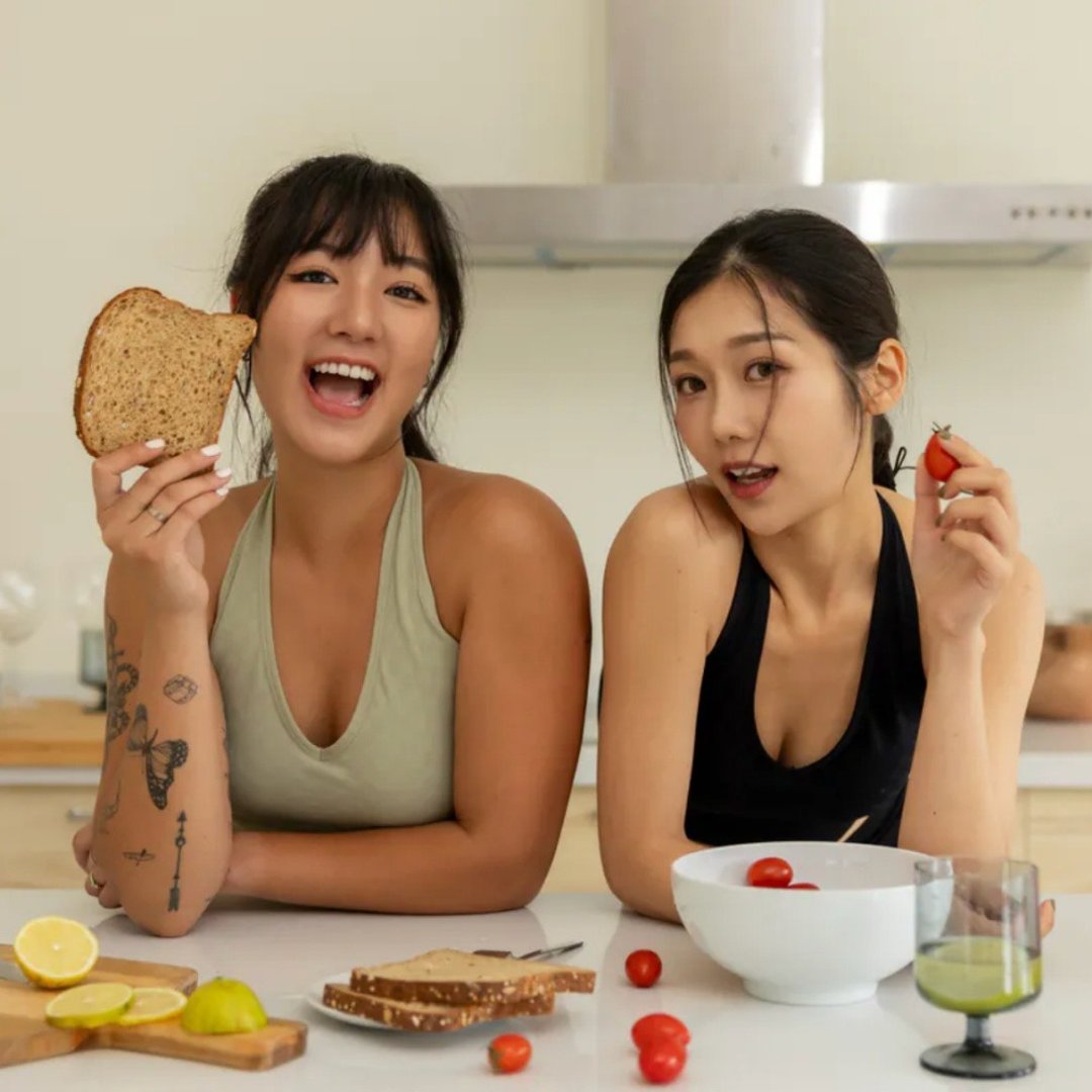 格纹绕颈美背运动内衣 一款三色 - 女装背心 - 其他材质 多色