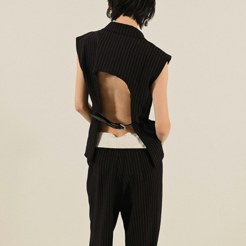 【NaSuBi Vintage】Upcycling挖背设计古着背心 - 女装背心 - 其他人造纤维 黑色