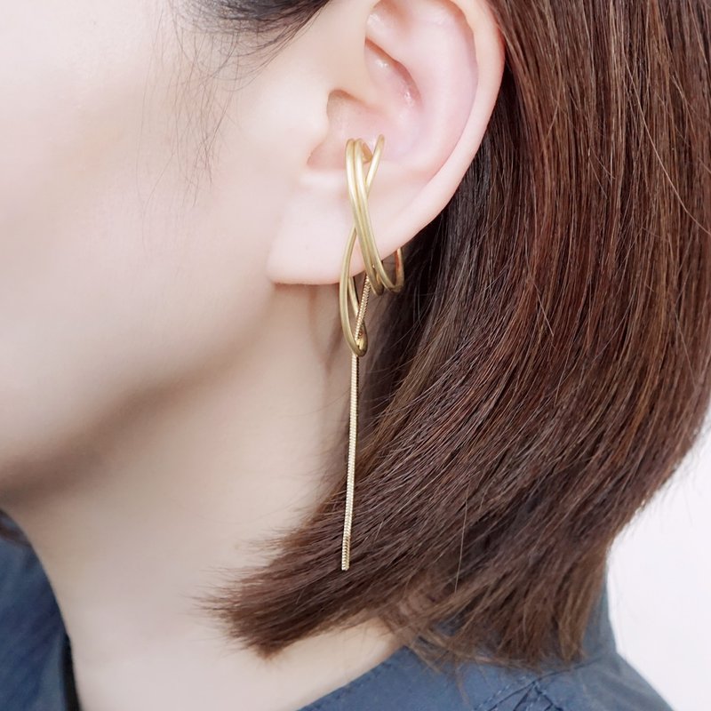 黄铜耳骨夹 ellipse 蛇形链 男女皆宜 - 耳环/耳夹 - 其他金属 金色