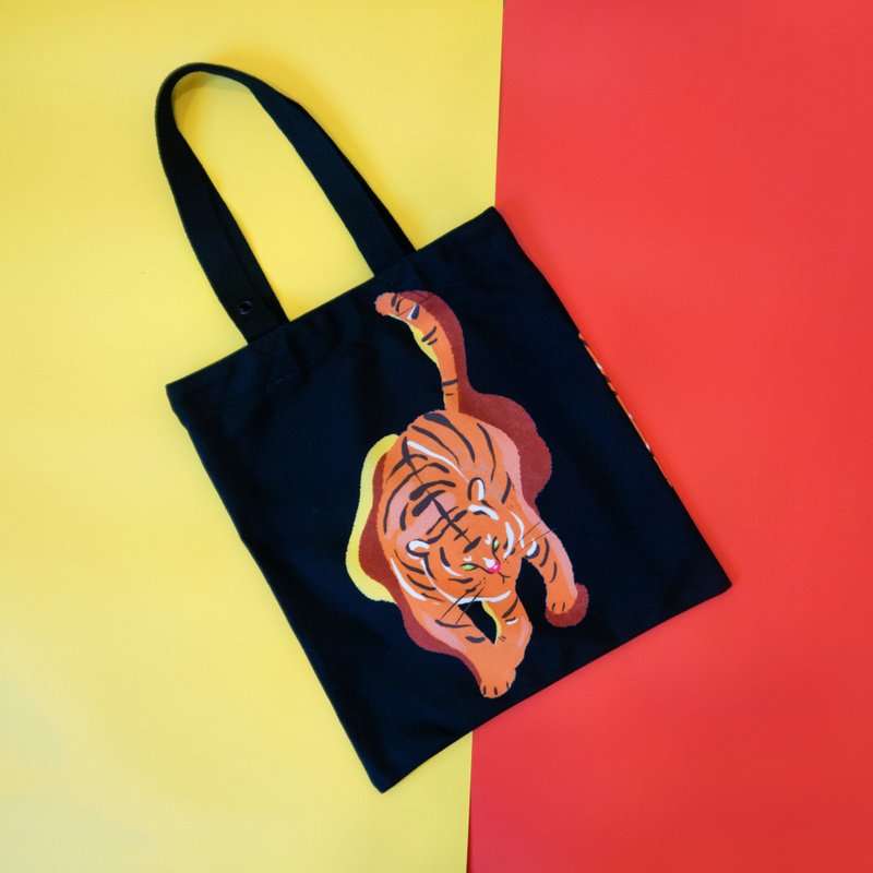 猫王老虎插画帆布包-巡山虎 - 手提包/手提袋 - 聚酯纤维 黑色