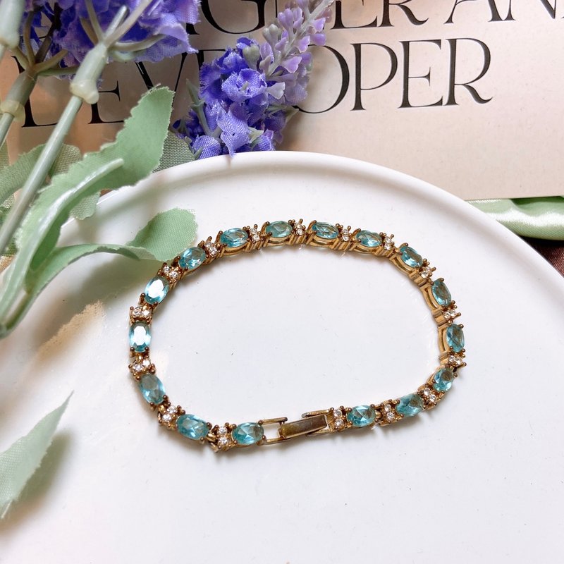 【西洋古董饰品】 精致 湖水蓝白莱茵钻 满满闪亮 手环手链 - 手链/手环 - 半宝石 蓝色