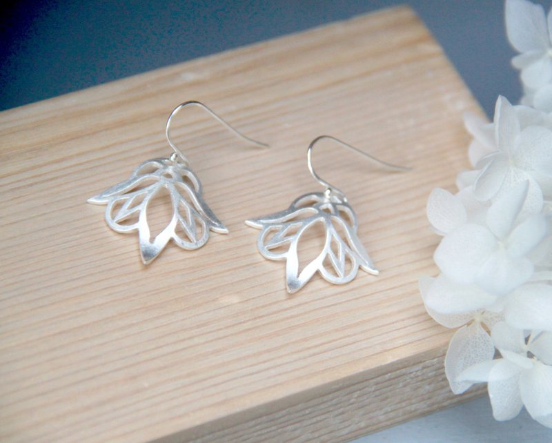 气质萤火虫系列 - 925纯银手作耳环 银饰 礼物 包装 - 耳环/耳夹 - 其他金属 银色