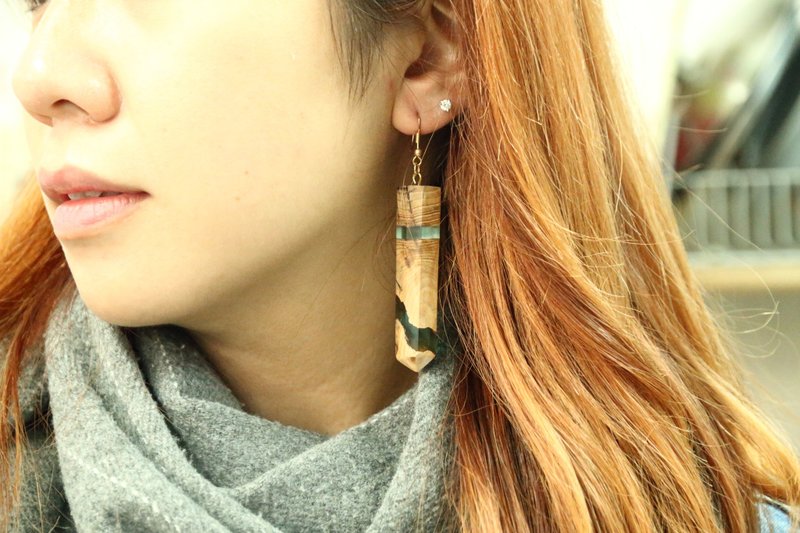 手作 台湾红桧 木宝石 单边耳环 - 耳环/耳夹 - 木头 咖啡色