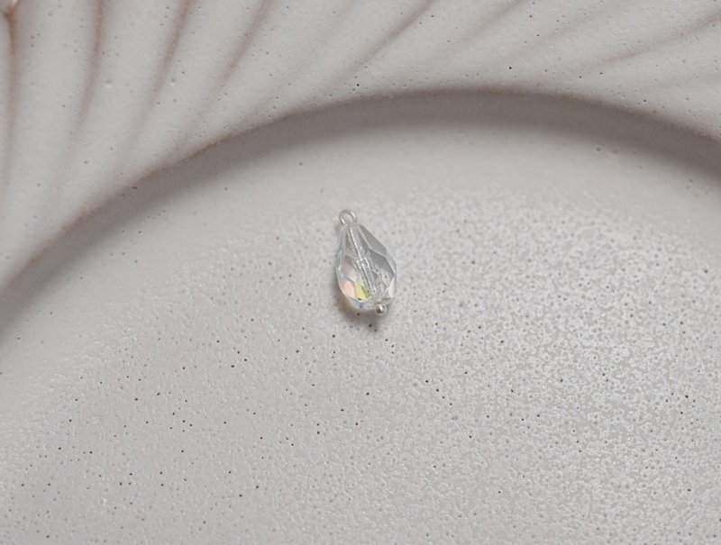 ni.kou 。J系列。水滴切珠 耳环 耳夹 / 耳针 / 耳勾 / 坠饰 - 耳环/耳夹 - 其他材质 