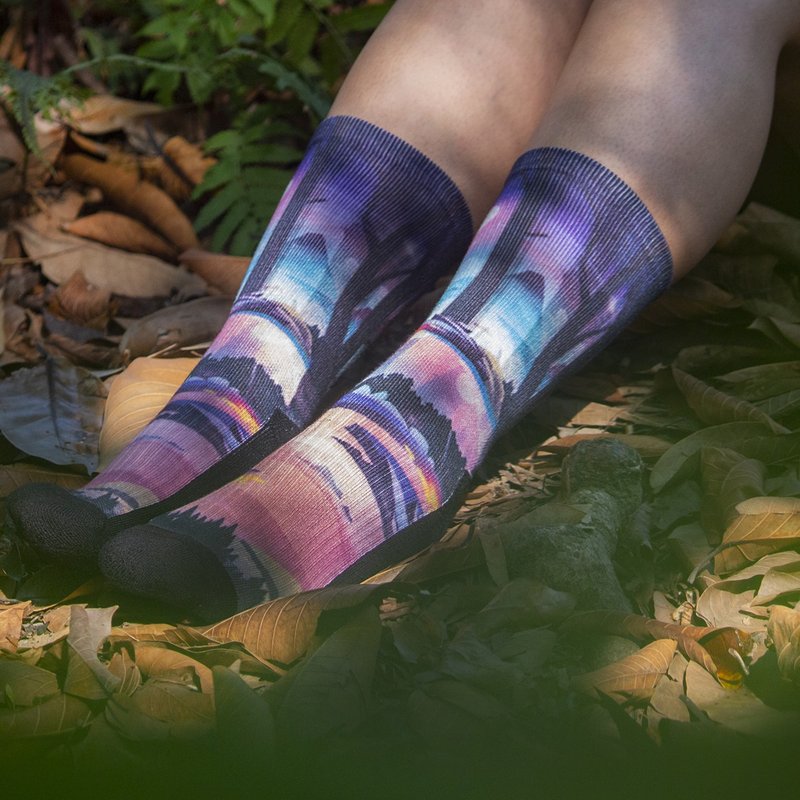 【小创袜】水漾森林/运动袜/登山/自然/台湾 - 袜子 - 环保材料 紫色