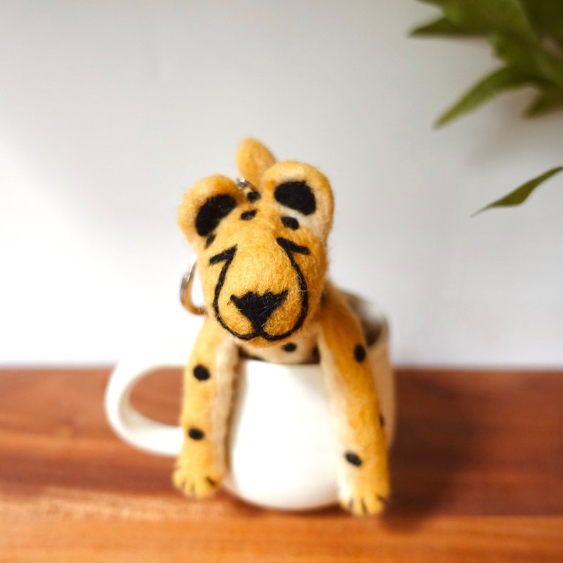 毛绒绒乐园 — 探险小花豹 • 羊毛毡吊饰 - 吊饰 - 羊毛 