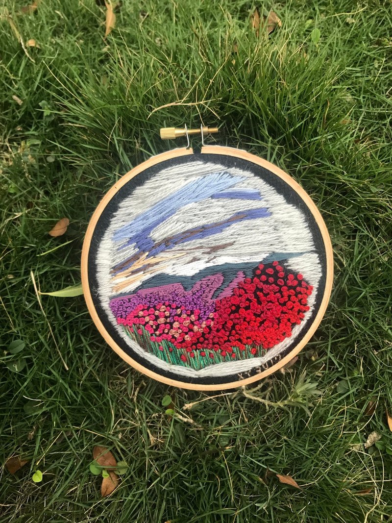 The embroidered purple field 北欧3D魔幻紫园地刺绣摆饰 - 摆饰 - 绣线 紫色