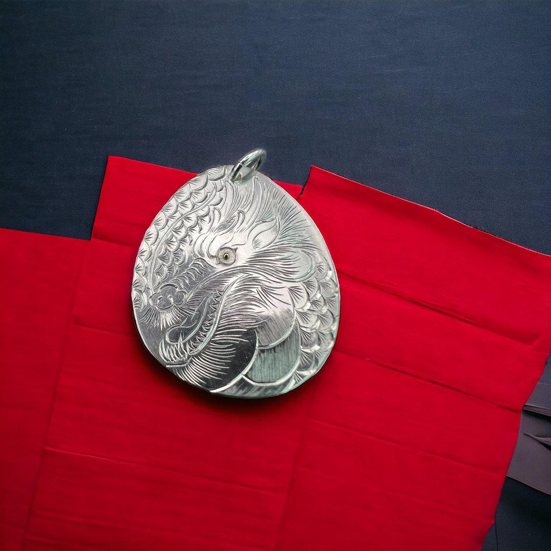 龙形戏画银牌吊坠 - 项链 - 贵金属 
