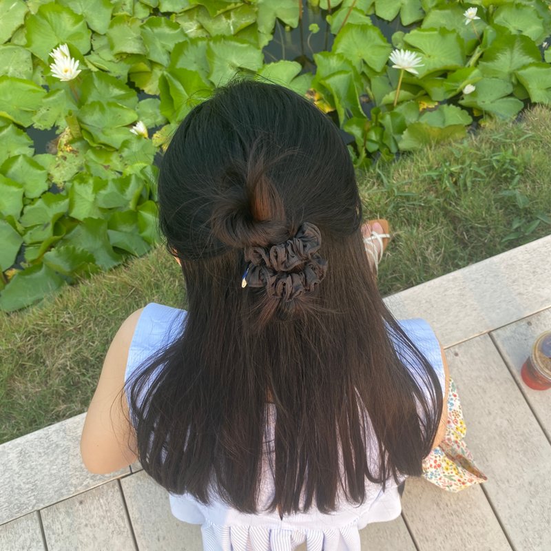 Black - Classic Scrunchies - 发饰 - 其他材质 黑色