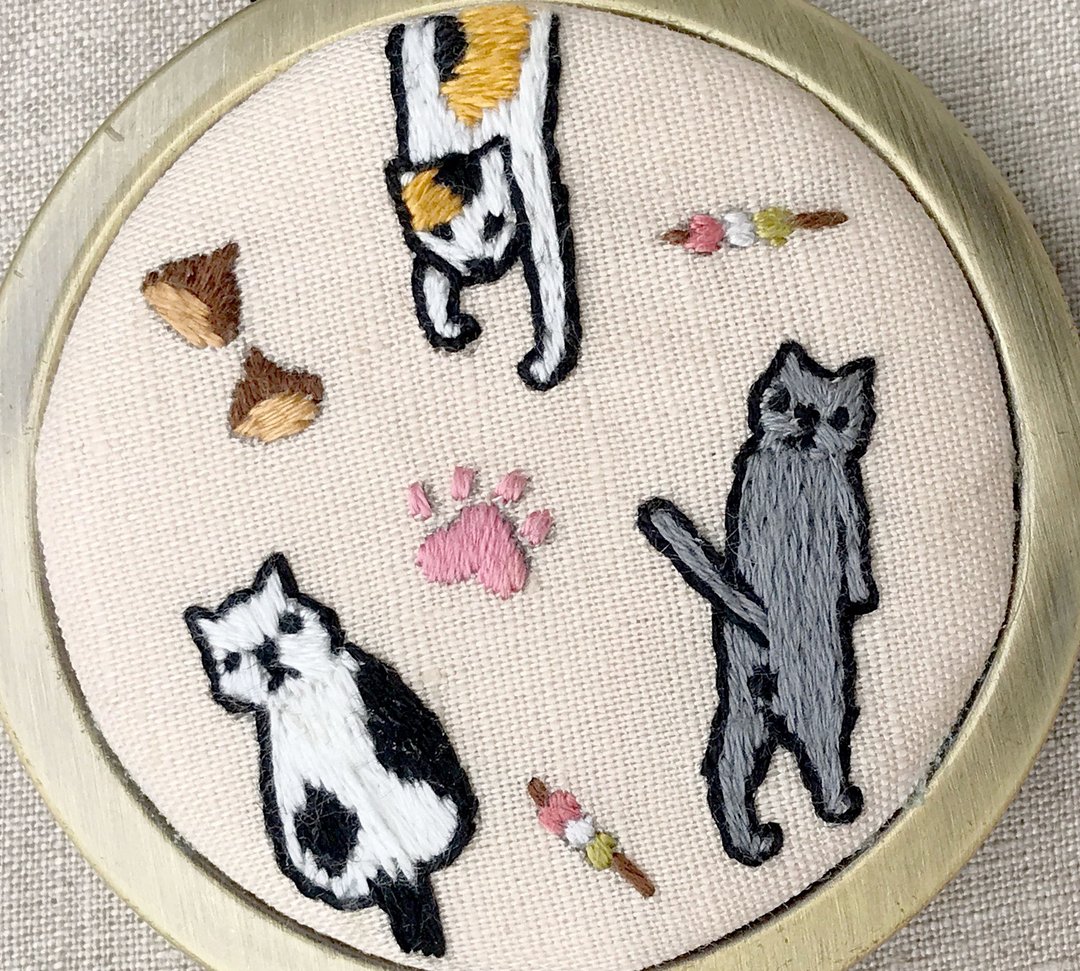 【Off-season sale】Pocket Mirror / Gangster Cats - 彩妆刷具/镜子/梳子 - 亚麻 卡其色