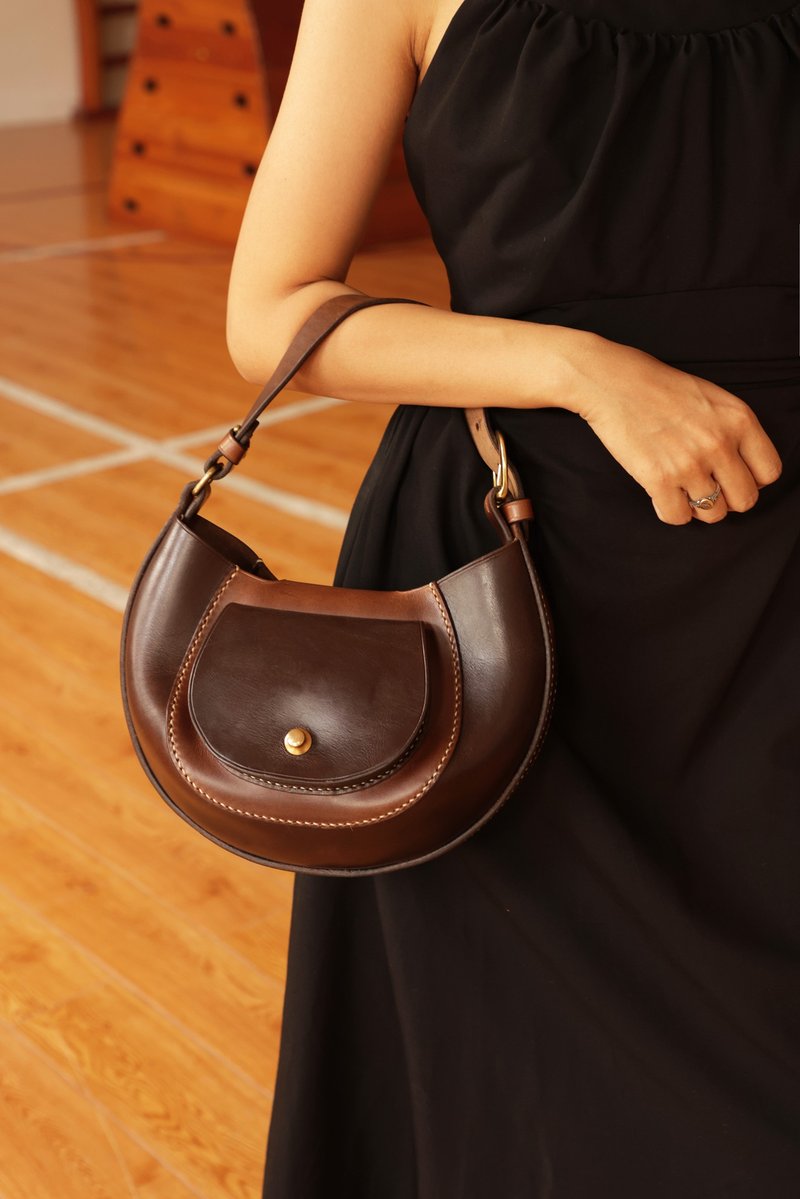 美式复古 美国Horween茶芯牛皮腋下包 - 手提包/手提袋 - 真皮 多色