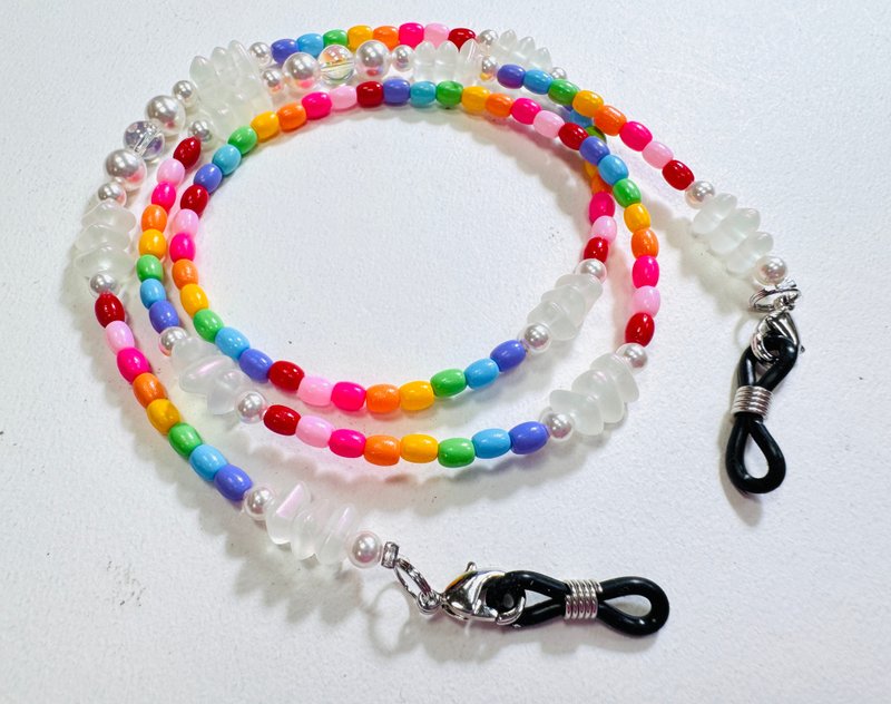 迷之作—云朵彩虹眼镜链口罩链 - 吊饰 - 塑料 多色